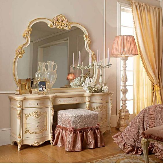 Композиция для спальни VERSAILLES