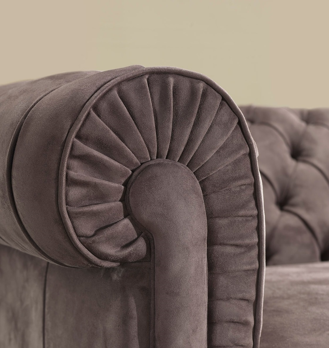Диван Chesterfield