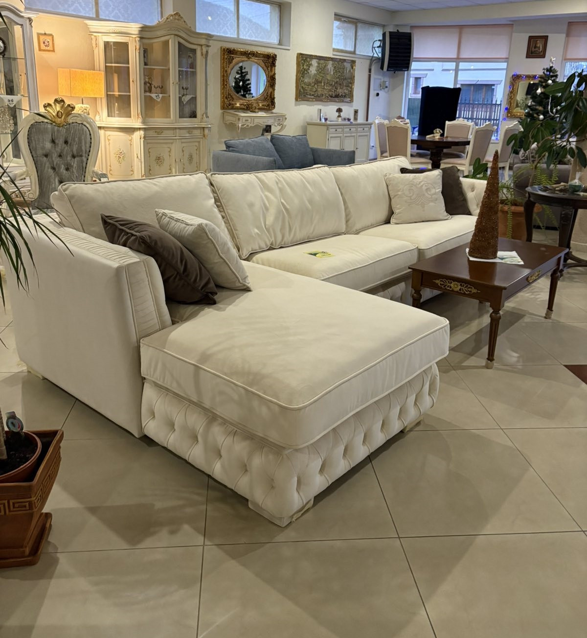 Кутовий диван TESEO