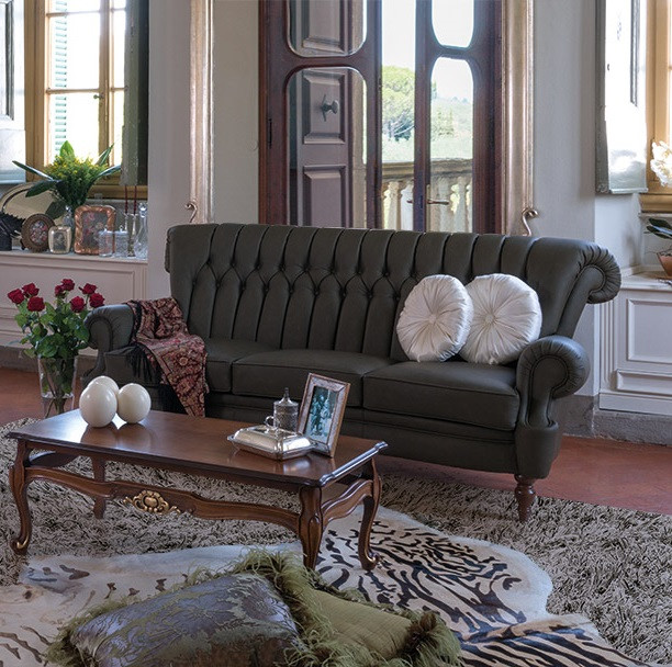 Диван Leon