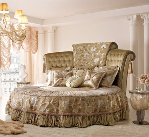 Кровать Queen