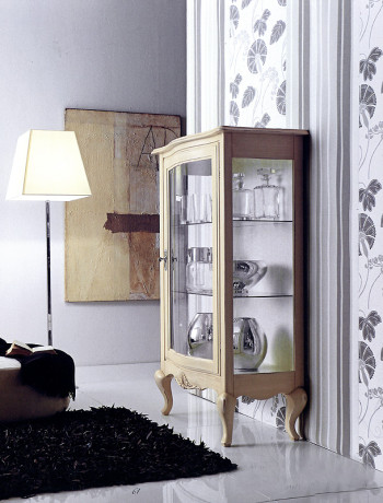 Витрина  GIORGIO CASA 476