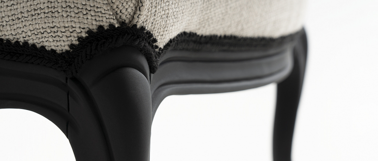 Крісло EDWARD CAPITTONE ARMCHAIR