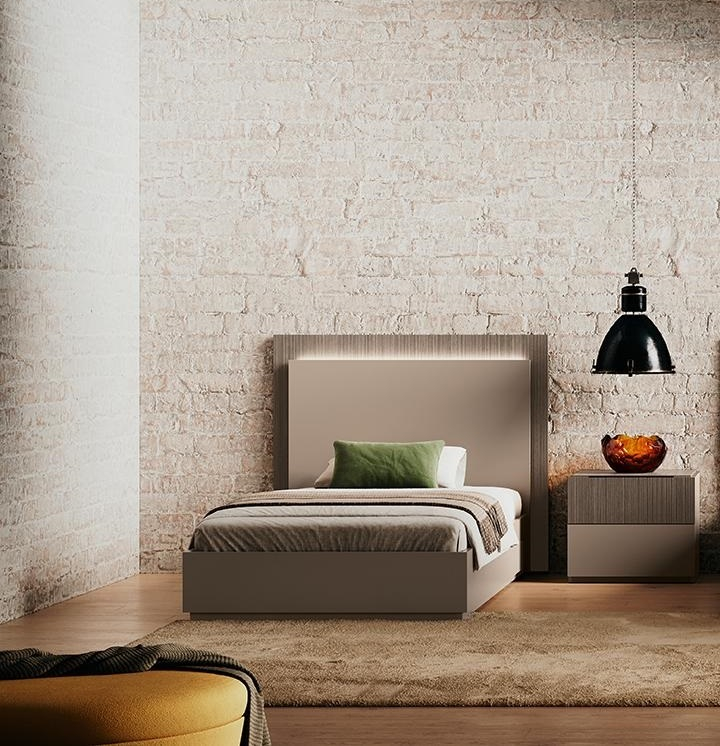 Спальный гарнитур Essenza